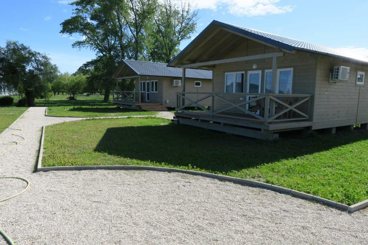 Fonyód Napsugar Club Es Panzio Bed & Breakfast エクステリア 写真